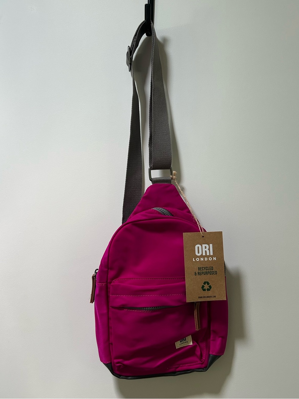 Ori London WILLESDEN SLING BAG in Candy